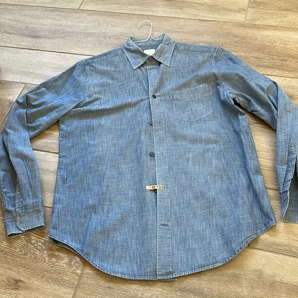 GAP Other - Gap Button Down Chambray Cotton Shirt MEDIUM